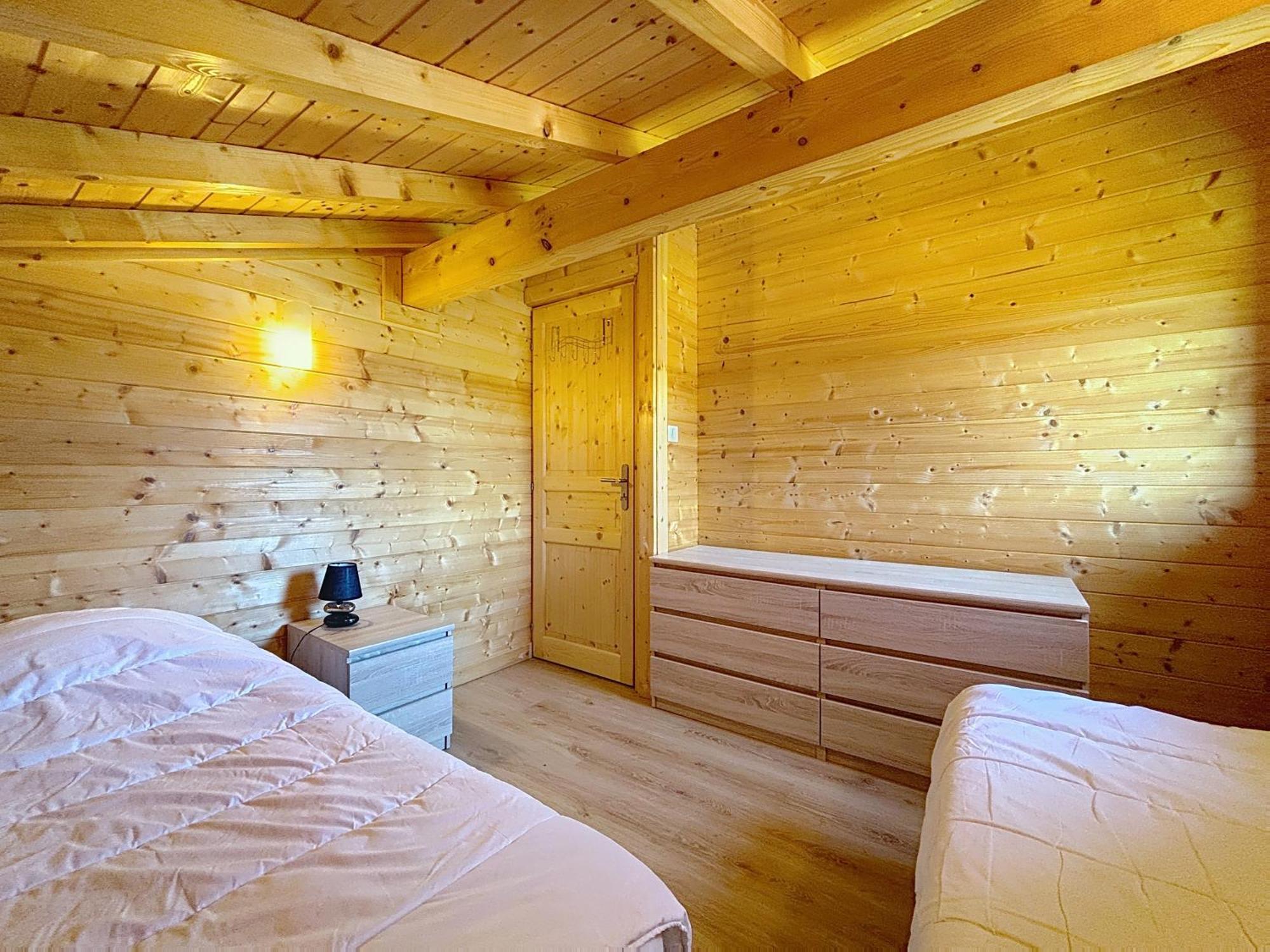 Du Gehan Chalet *